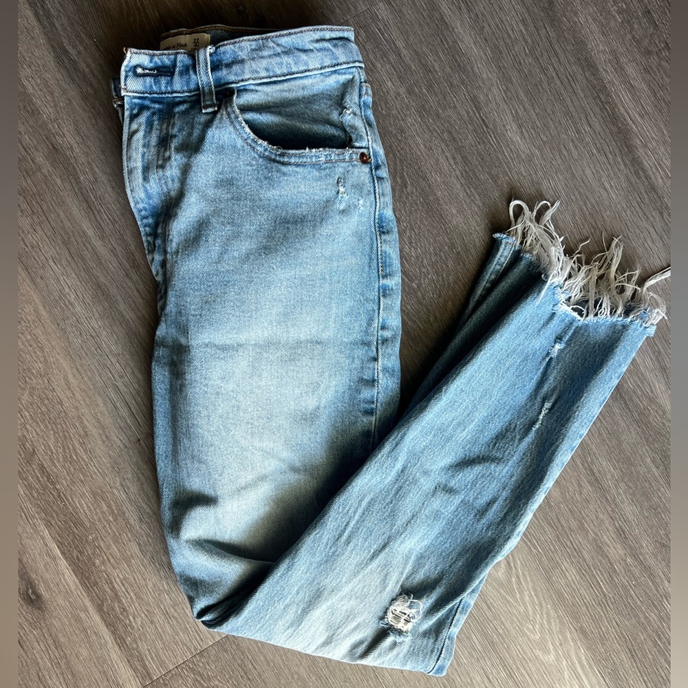 Abercrombie & Fitch Ultra High Rise Kick Flare Jeans